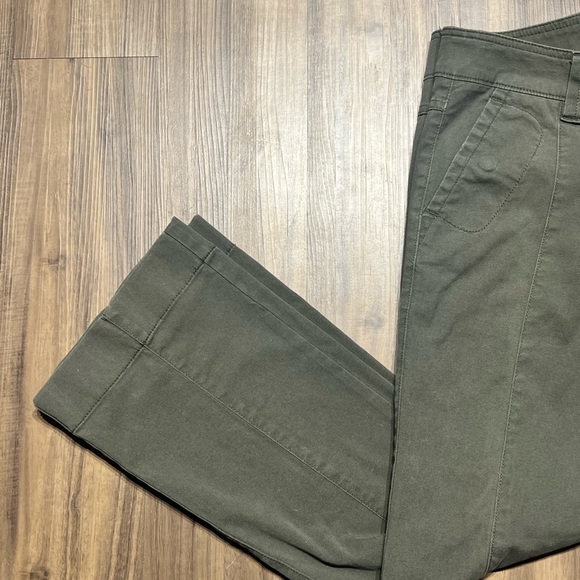 Make + Model Green Pants - Picture 2 of 7
